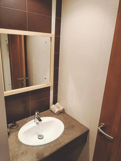 Tres Bel Appartement Idealement Place La Marsa Zewnętrze zdjęcie